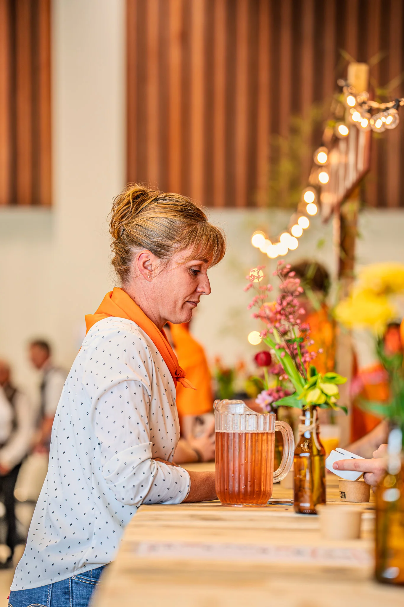 Photographie du deuxième banquet de la Tablée de la Roche aux Fées - Convivialité et produits locaux à Janzé